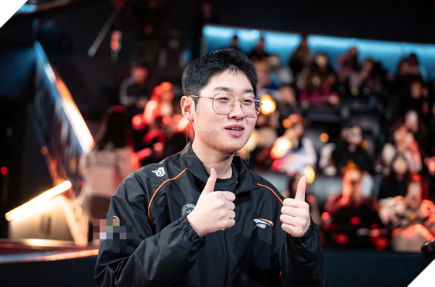 LMHT: Sieu sao HLE gay cuc cang khi gianh loat chien thang truoc cac ong lon tai LCK 4 LMHT: Siêu sao HLE gáy cực căng khi giành loạt chiến thắng trước các ông lớn tại LCK