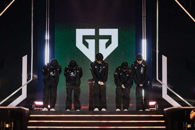 Sao HLE có cột mốc buồn trong sự nghiệp- Ảnh 1. Sao HLE có cột mốc buồn trong sự nghiệp- Ảnh 1.