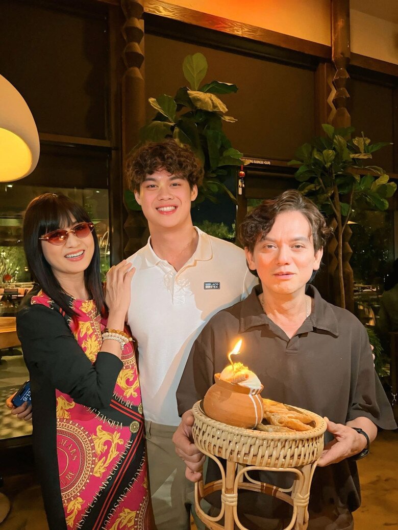 Nữ diễn viên ở biệt thự 800m2 TP. HCM: Hủy hôn sát ngày cưới, tai nạn “nát mặt” vẫn được đại gia theo đuổi- Ảnh 3.