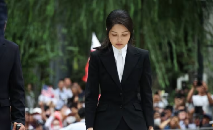 Cựu Đệ nhất Phu nhân Hàn Quốc bị đề nghị bắt giam- Ảnh 1.