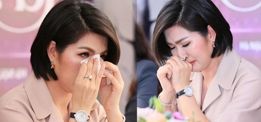 Nữ ca sĩ bị bạo hành, trắng tay, nuôi con tự kỷ: 44 tuổi mang bầu, hạnh phúc bên bạn trai- Ảnh 2.