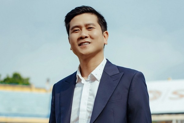 Hồ Hoài Anh làm giám khảo trên VTV- Ảnh 1. Hồ Hoài Anh làm giám khảo trên VTV- Ảnh 1.