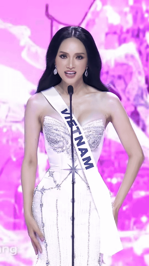 Kiếp nạn đầu tiên của Hương Giang tại Miss Universe- Ảnh 1. Kiếp nạn đầu tiên của Hương Giang tại Miss Universe- Ảnh 1.