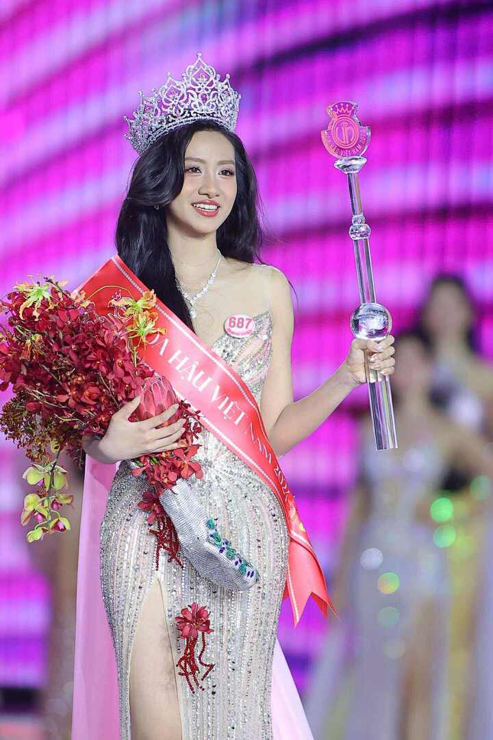 Ứng xử gây tranh cãi, vì sao Hà Trúc Linh đăng quang Hoa hậu Việt Nam?- Ảnh 1.