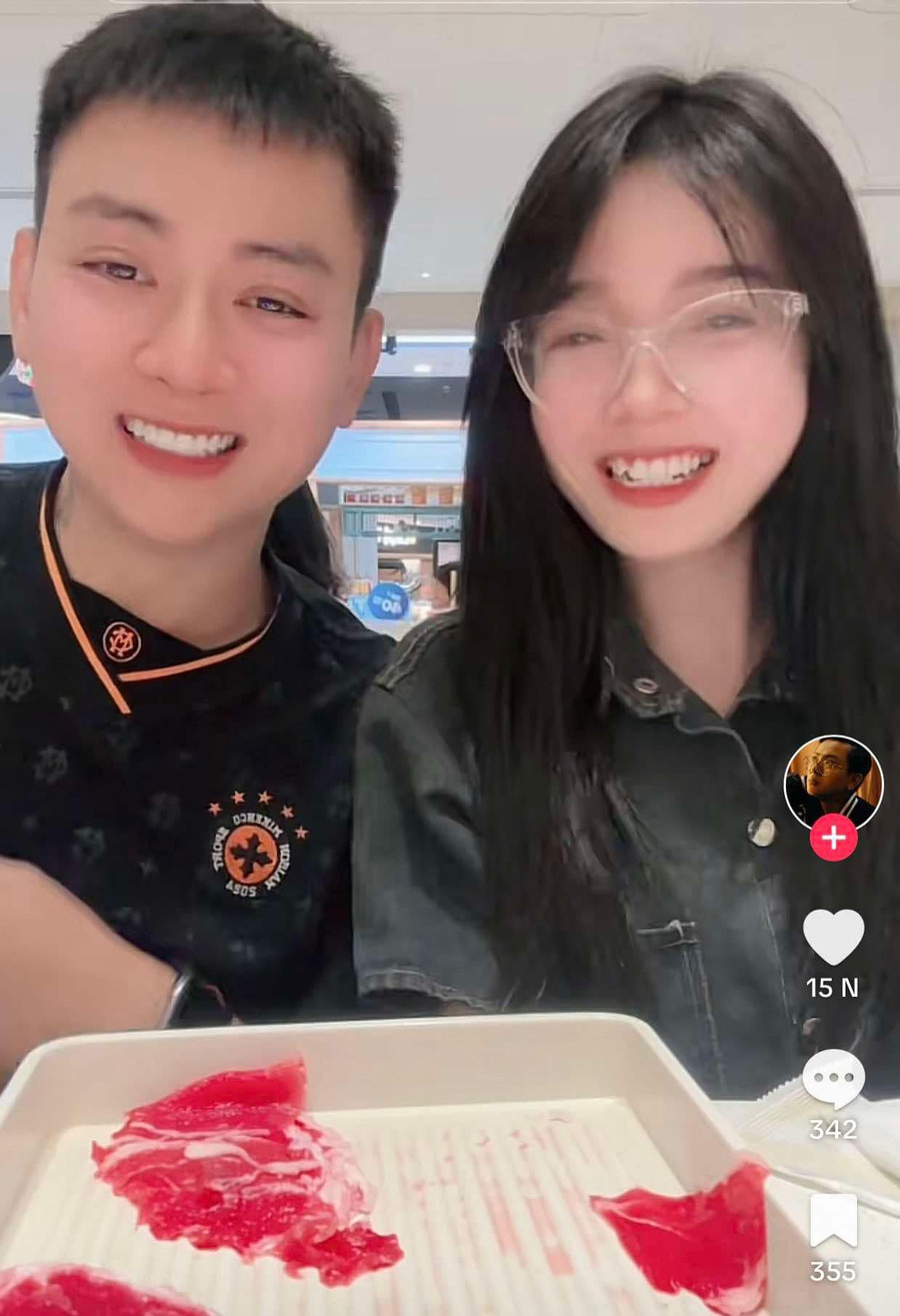 Hoài Lâm và bạn gái kém tuổi đã “đường ai nấy đi” sau 4 tháng công khai?- Ảnh 4.