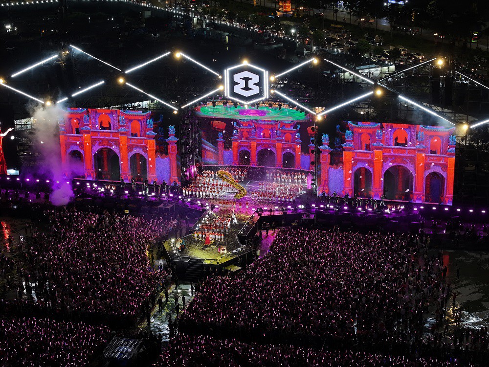 Hơn 50.000 khán giả quẩy từ chiều tới khuya ở 8Wonder - Moments of Wonder - 4