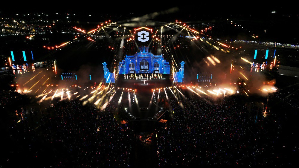 Hơn 50.000 khán giả quẩy từ chiều tới khuya ở 8Wonder - Moments of Wonder - 6