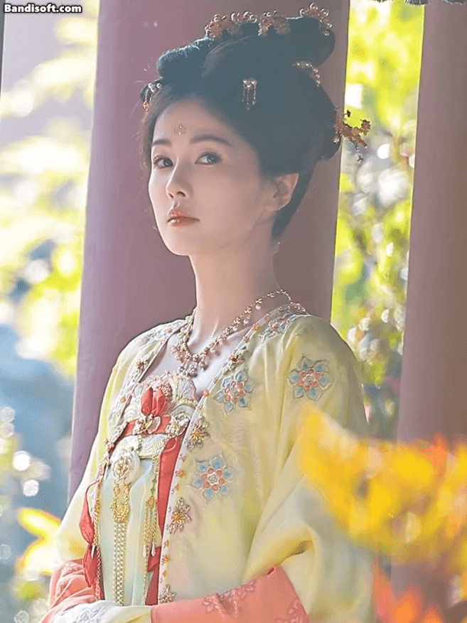 "Nữ thần mùa xuân" đẹp ngây ngất ở phim mới: Nhan sắc hàng đầu Trung Quốc, trời sinh để đóng cổ trang honeycam 2025 01 01 17 00 08 17357256549531893806254 1735728311425 17357283114911720938832 1735751951181 1735751951319224767762