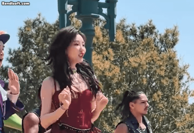 Khó tin mỹ nhân Trung Quốc U40 trẻ đẹp như gái 18: Nhan sắc ngọt lịm ngắm mà rụng tim- Ảnh 2.