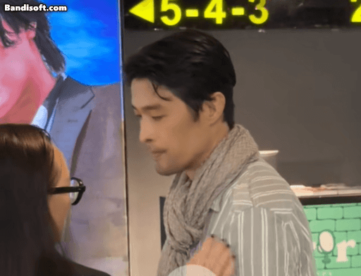 Johnny Trí Nguyễn lộ diện giữa ồn ào chia tay bạn gái 10 năm, visual khác lạ khiến cả cõi mạng quá sốc- Ảnh 2.