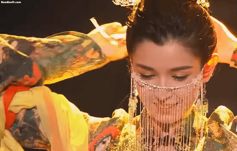 Tiên nữ Đôn Hoàng mất vai ở phim Trung Quốc hay nhất 2025: Khó tin 1 chiếc kính làm lỡ cơ hội đổi đời?- Ảnh 2.