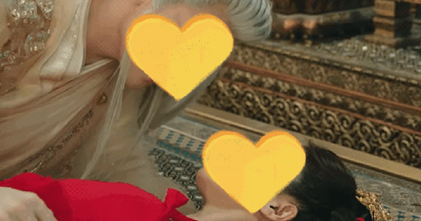 Phim cổ trang mới chiếu đã bị chê tan nát: Nội dung nhạt hơn nước ốc, nam chính diễn như mất thị lực 29 Phim cổ trang mới chiếu đã bị chê tan nát: Nội dung nhạt hơn nước ốc, nam chính diễn như mất thị lực honeycam 2025 06 06 13 27 21 1749191257036470228873 45 0 582 1025 crop 1749199125808541961016gifpng