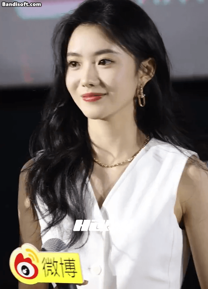 Mỹ nhân Trung Quốc là kẻ thù của phim ngôn tình: Nhan sắc phong thần không vết xước, khán giả