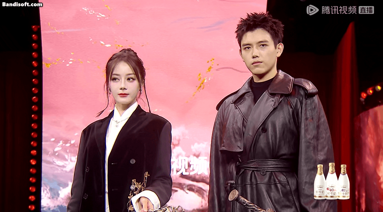 Nữ hoàng sắc đẹp Tân Cương viral nhất Đại hội Tencent 2025: Khoảnh khắc Nữ hoàng sắc đẹp Tân Cương viral nhất Đại hội Tencent 2025: Khoảnh khắc