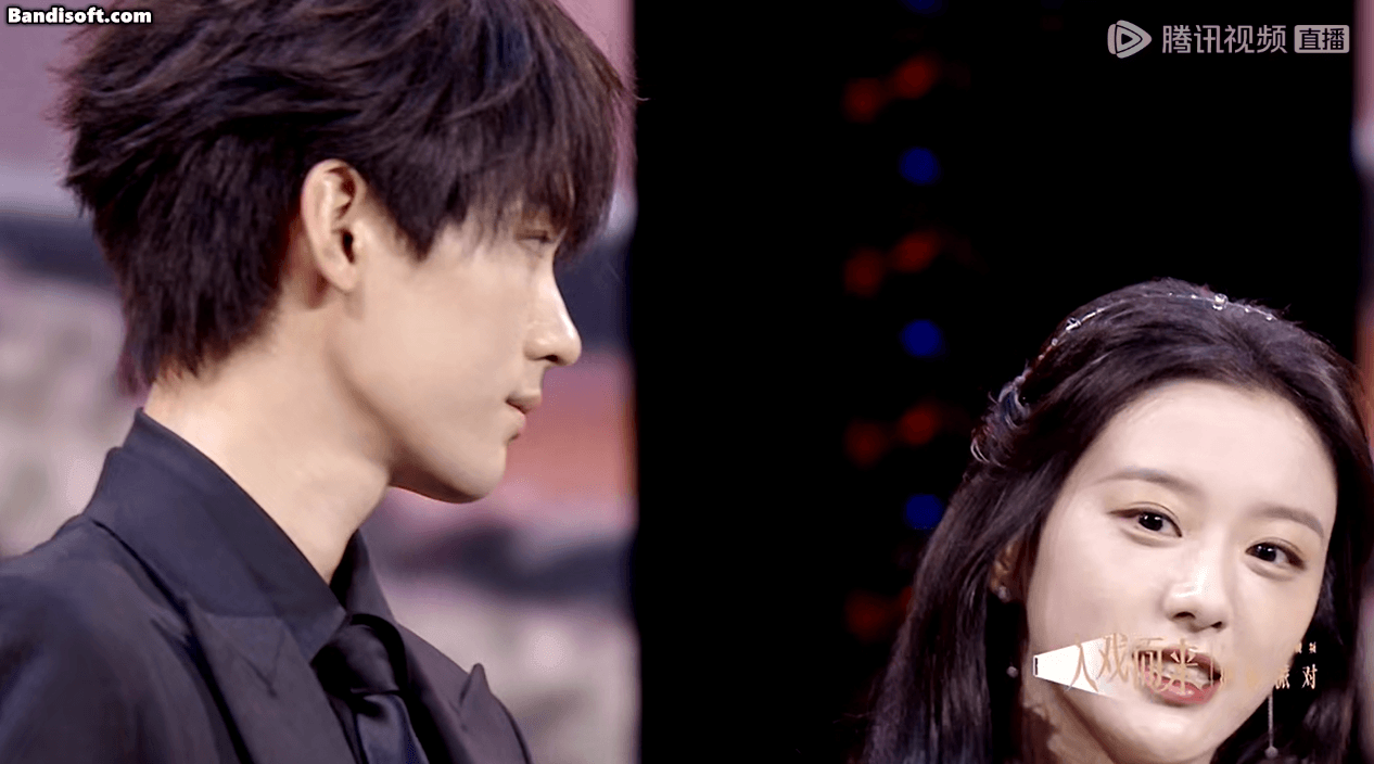 Cặp đôi hoàng tử - công chúa đẹp nhất 2025 đây rồi: Visual hơn cả hoàn hảo, biển chemistry khiến fan chết chìm- Ảnh 7. Cặp đôi hoàng tử - công chúa đẹp nhất 2025 đây rồi: Visual hơn cả hoàn hảo, biển chemistry khiến fan chết chìm- Ảnh 7.