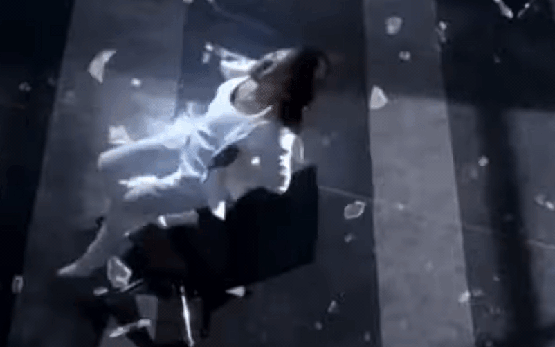 Sốc visual 23 năm trước của Thư Kỳ: Nhan sắc tuyệt đối phong thần, xem mà yêu luôn từ cái nhìn đầu tiên