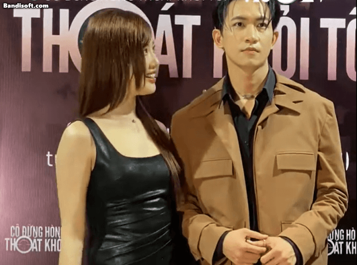 Clip hot: Bắt gặp mỹ nhân Running Man Việt xuất hiện cùng bạn trai nam thần, chỉ 1 hành động đập tan tin đồn chia tay- Ảnh 2. Clip hot: Bắt gặp mỹ nhân Running Man Việt xuất hiện cùng bạn trai nam thần, chỉ 1 hành động đập tan tin đồn chia tay- Ảnh 2.