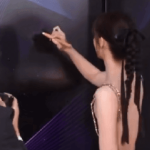 Đại mỹ nhân sở hữu visual bất biến giữa dòng đời vạn biến: 18 năm thắng đời 1-0, xuất hiện lần nào netizen khó thở lần đó honeycam 2025 07 22 11 43 24 1753161266782658453633 0 0 405 774 crop 1753161281176274335307gifpng