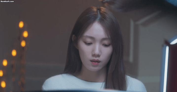 Đẹp như cô gái này mà đi bưng bê đúng là phí của trời: Nhan sắc