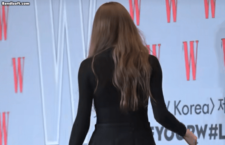 Lạy trời đừng bao giờ cho mỹ nhân này đóng vai nghèo nữa: Visual kiệt tác tạo hóa, mặc giẻ lau lên người vẫn sang- Ảnh 1. Lạy trời đừng bao giờ cho mỹ nhân này đóng vai nghèo nữa: Visual kiệt tác tạo hóa, mặc giẻ lau lên người vẫn sang- Ảnh 1.