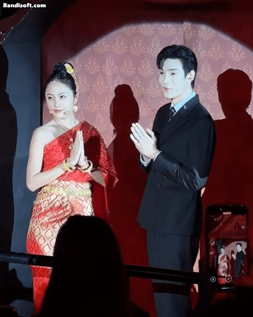 Đám cưới đang viral khắp MXH: Cô dâu đẹp đến nghẹt thở, chú rể là thiếu gia siêu giàu thấy mà ham- Ảnh 5.