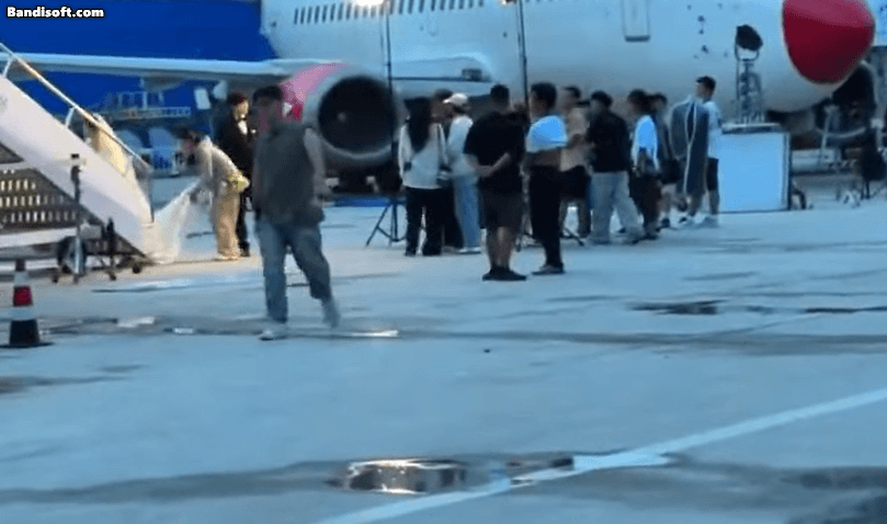 Đám cưới diễn ra ở sân bay đang viral khắp MXH: Nhà gái là cơ trưởng đẹp ná thở, nhà trai là phó tổng hãng hàng không- Ảnh 2.