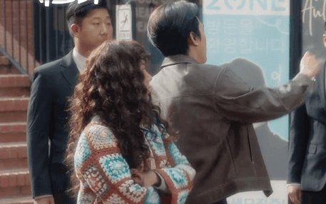 Lâu lắm mới có phim Hàn hay không chỗ chê: Nam chính đẹp phát điên, tung trọn bộ liền đi trời