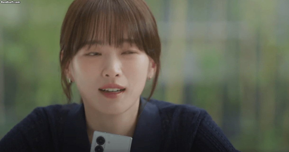 Phim của Song Joong Ki vừa chiếu đã nhận mưa lời khen: Nữ chính giống Song Hye Kyo quá trời, không muốn tua giây nào- Ảnh 4.