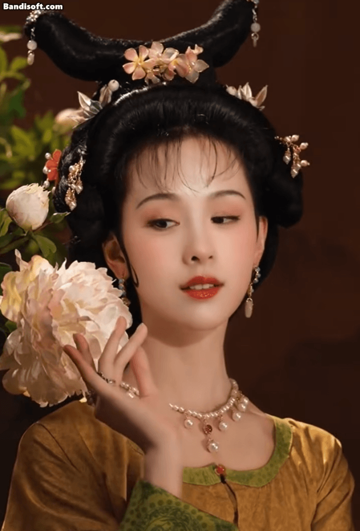 Ngắm mỹ nhân này mà tưởng quay về 1000 năm trước: Nhan sắc tiên nữ giáng trần, đẹp đến mất cả nhận thức- Ảnh 2. Ngắm mỹ nhân này mà tưởng quay về 1000 năm trước: Nhan sắc tiên nữ giáng trần, đẹp đến mất cả nhận thức- Ảnh 2.