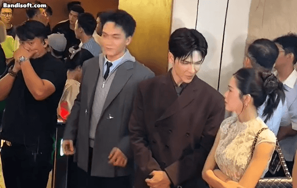 Nam chính Mưa Đỏ lần đầu chạm mặt người yêu cũ tại sự kiện, lộ thái độ khiến cả cõi mạng tiếc đứt ruột- Ảnh 3.