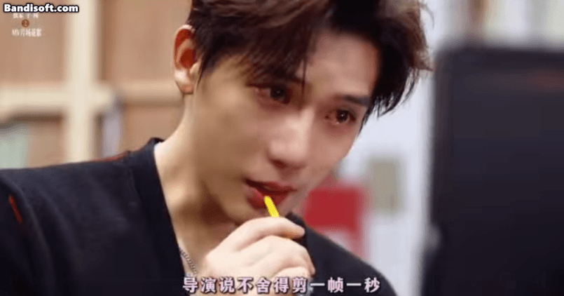 Chỉ cần mỹ nam này khóc là cả thế giới vơ hết lỗi về mình: Đẹp quá trời quá đất, đố ai tìm nổi góc chết- Ảnh 2.