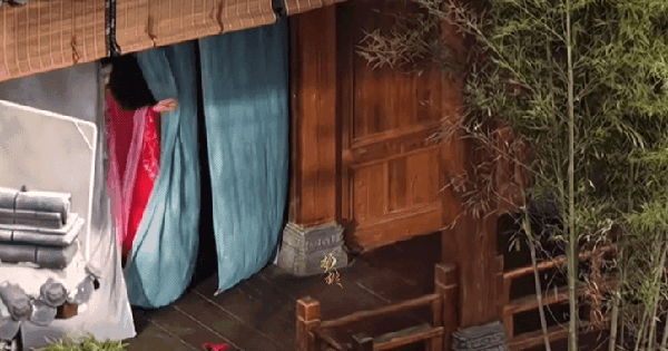 Ai dám chê mỹ nhân này thì bước ra đây nói chuyện: Công chúa cổ trang đẹp nhất hiện tại, góc nào cũng như tranh vẽ honeycam 2025 09 23 09 53 26 17586038758672063370527 17 0 397 725 crop 175860390544457983277gifpng