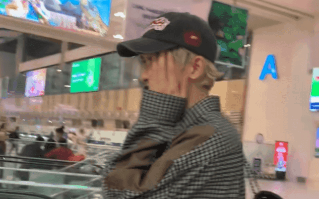 Xuất hiện tổng tài bị chê xấu nhất Vbiz, ảnh cận mặt sao lại buồn cười thế này