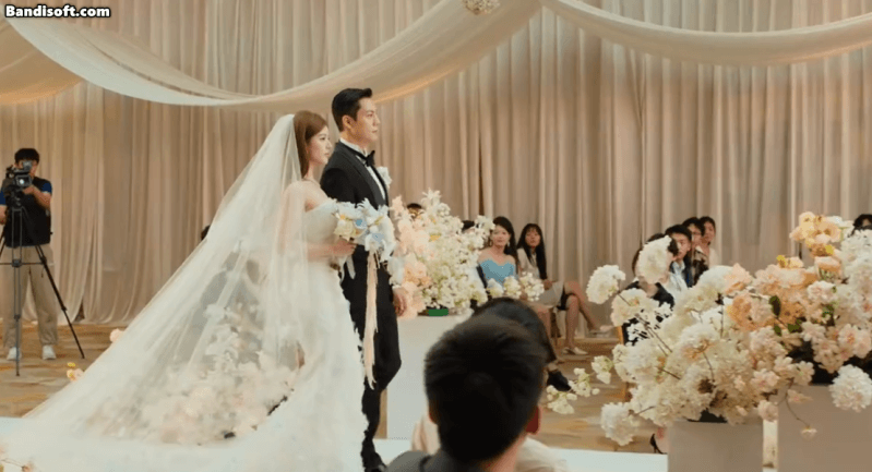 Đám cưới đang viral khắp Trung Quốc: Cô dâu nhan sắc sang xịn mịn, chú rể là tổng tài đẹp nhất quả đất- Ảnh 2.