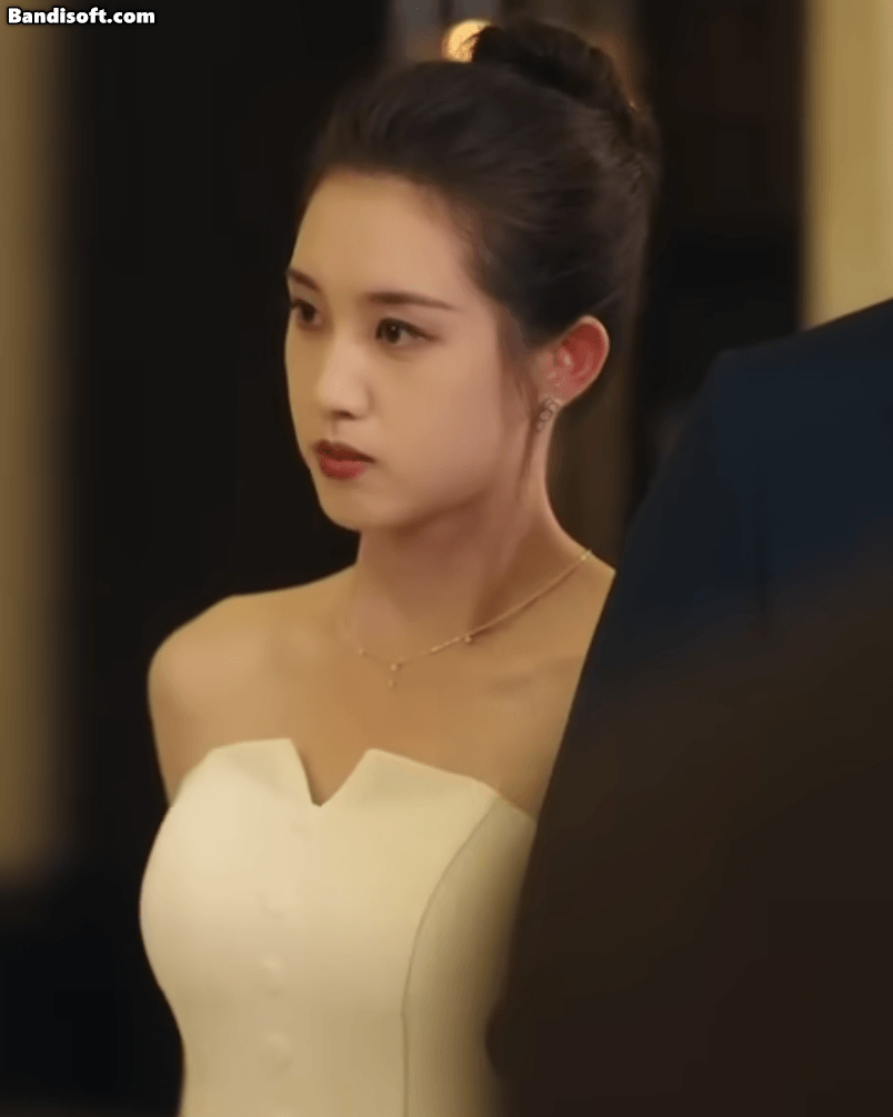 "Tối cổ" mới không biết mỹ nhân này: 2 năm đóng 20 phim chấn động cõi mạng, visual khoá chặt mọi ánh nhìn honeycam 2025 10 19 11 28 53 1760864490748 1760864490955233748742