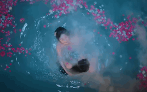 Nếu còn tự trọng thì mỹ nam này nên giải nghệ: Diễn vai nào đau mắt vai đó, đẹp như tranh vẽ cũng vô dụng- Ảnh 9. Phim Trung Quốc hay thế này giữ xem một mình đúng là tội ác: Nữ chính nhìn cuốn khiếp, cả đời chưa từng đẹp vậy