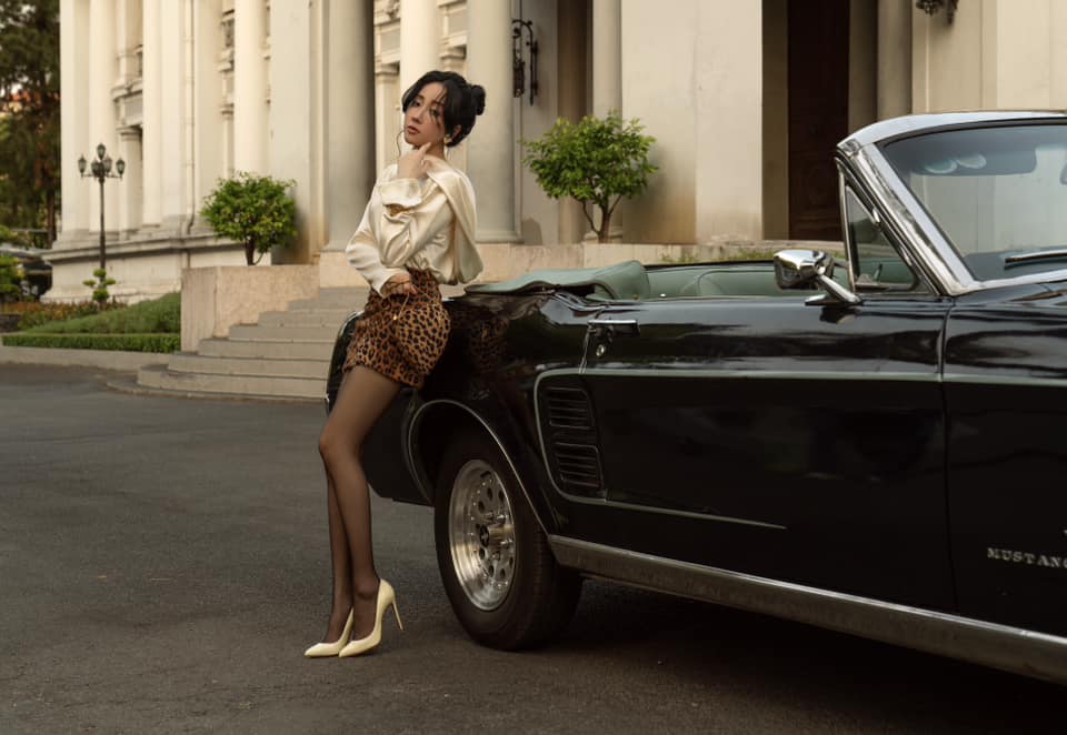 hot-tiktoker-7-con-vua-bi-khoi-to-la-ai-vu-hong-phuc-1-1750668547-464-width960height662 Hot TikToker Cún Bông vừa bị khởi tố là ai? - 3