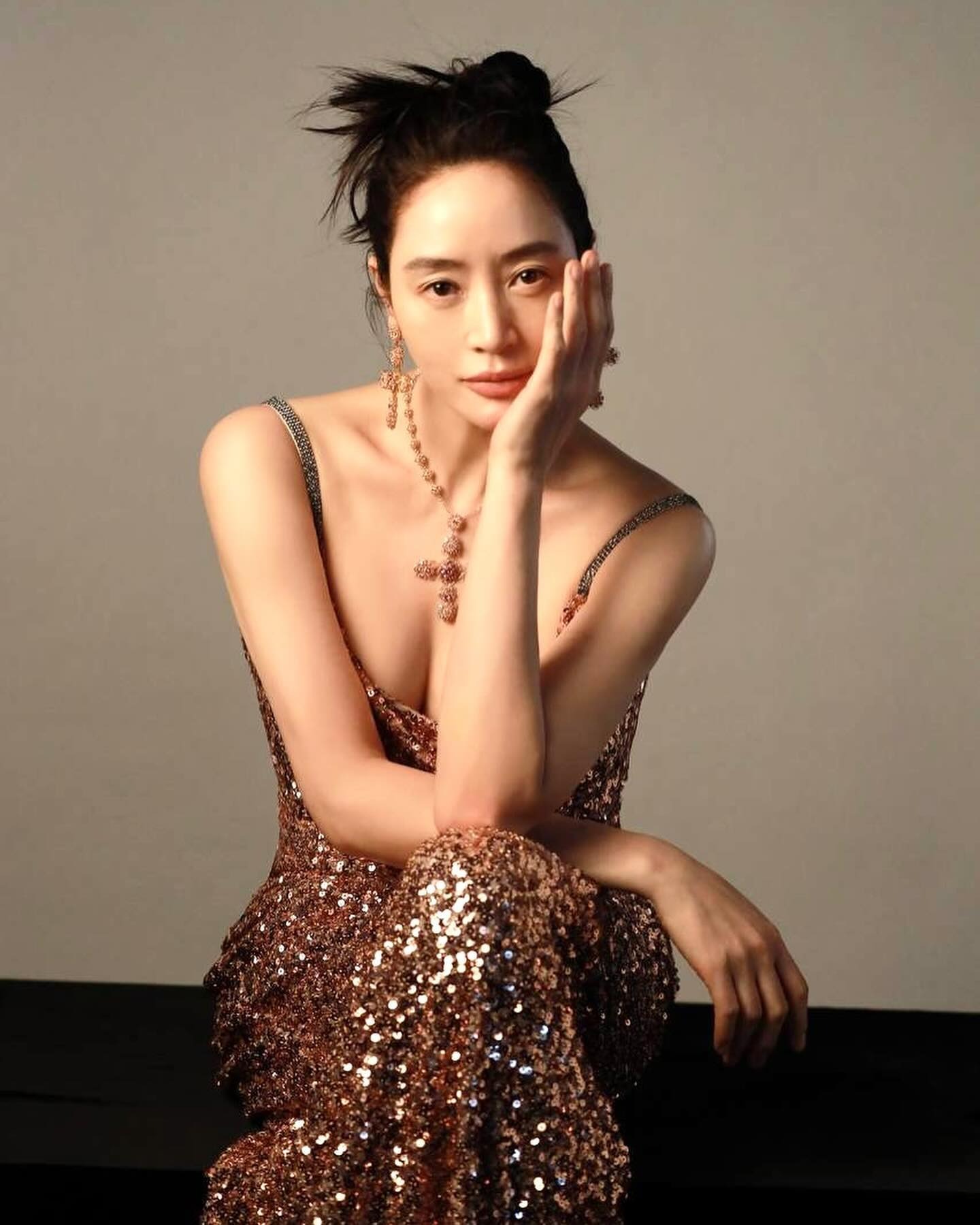 Dậy sóng hình ảnh