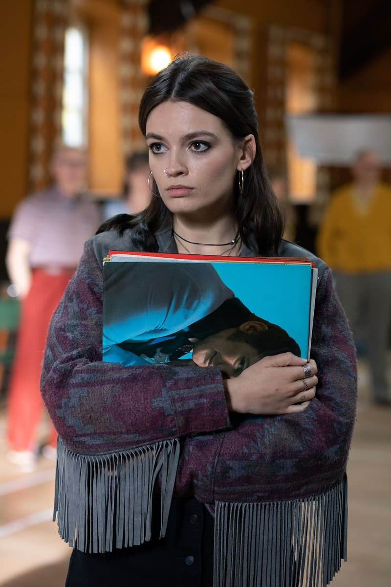 Xem phim Sex Education mãi mới biết cảnh gây phẫn nộ nhất lại có thật ngoài đời, hội nữ sinh khổ quá rồi!- Ảnh 1.