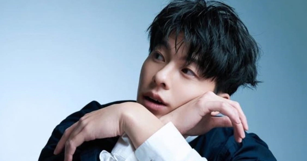 Tìm khắp showbiz không thấy ai nhiều bạn gái như mỹ nam này: Nhan sắc vượt xa chữ "trình", netizen nguyện seeding cả đời hua quang han15 1753663278828 17536632791721209686762 38 0 627 1125 crop 1753663337504992560205jpg