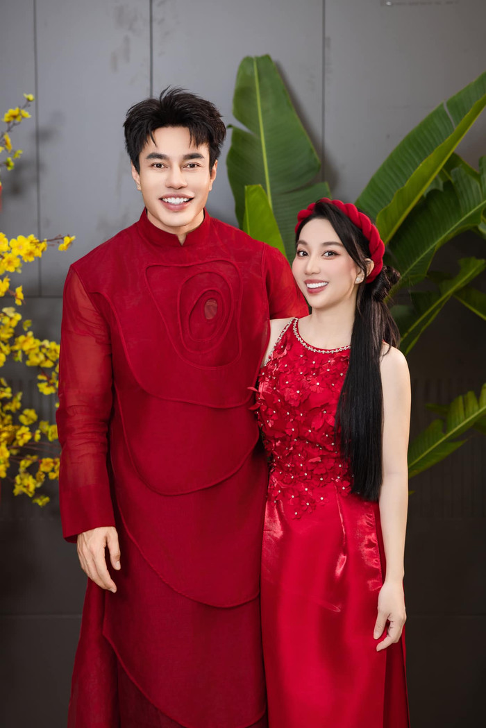 Vợ Lê Dương Bảo Lâm bị Vợ Lê Dương Bảo Lâm bị