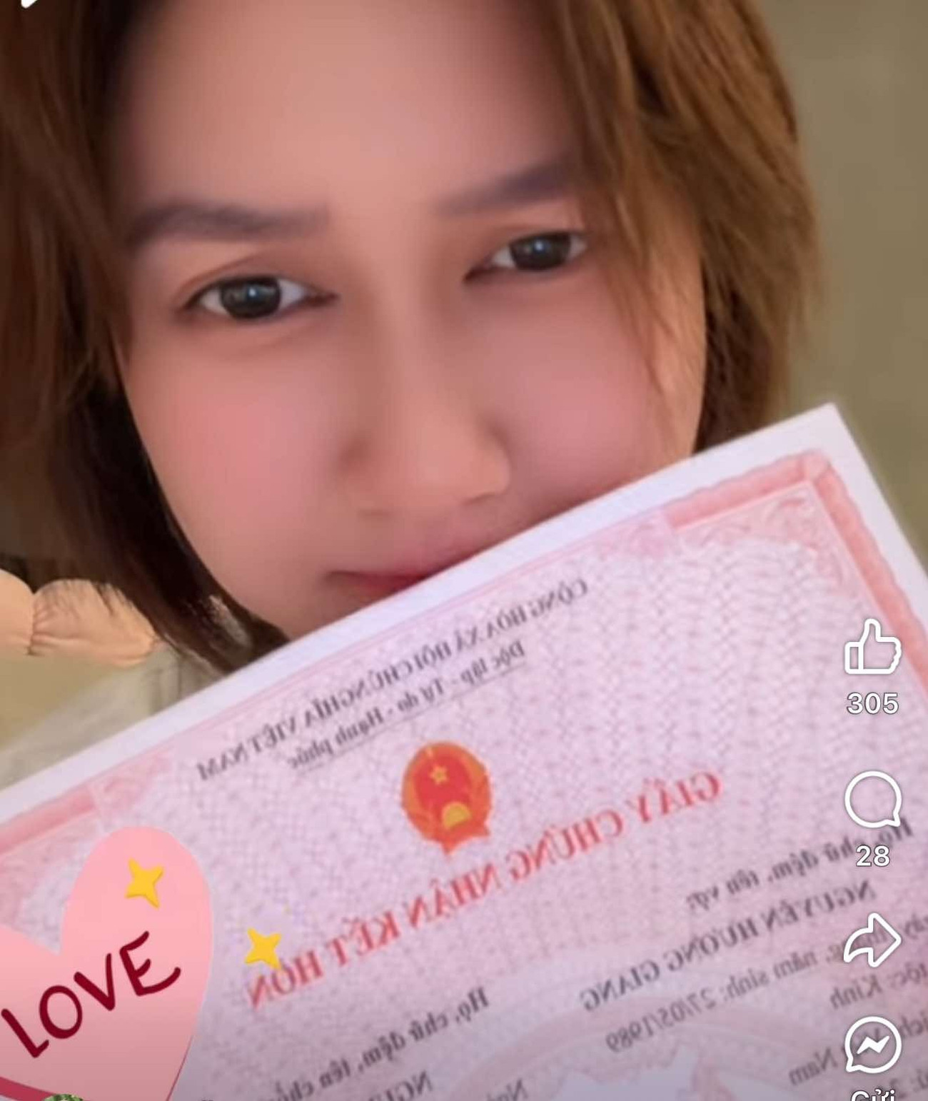 "Mỹ nhân phim giờ vàng VFC" bầu lần 3 với chồng doanh nhân bí ẩn hơn 11 tuổi? huong giang 3 1752289838848 17522898391642043853270 1761099910174 17610999104831999610804 1761103945294 1761103946365374228637