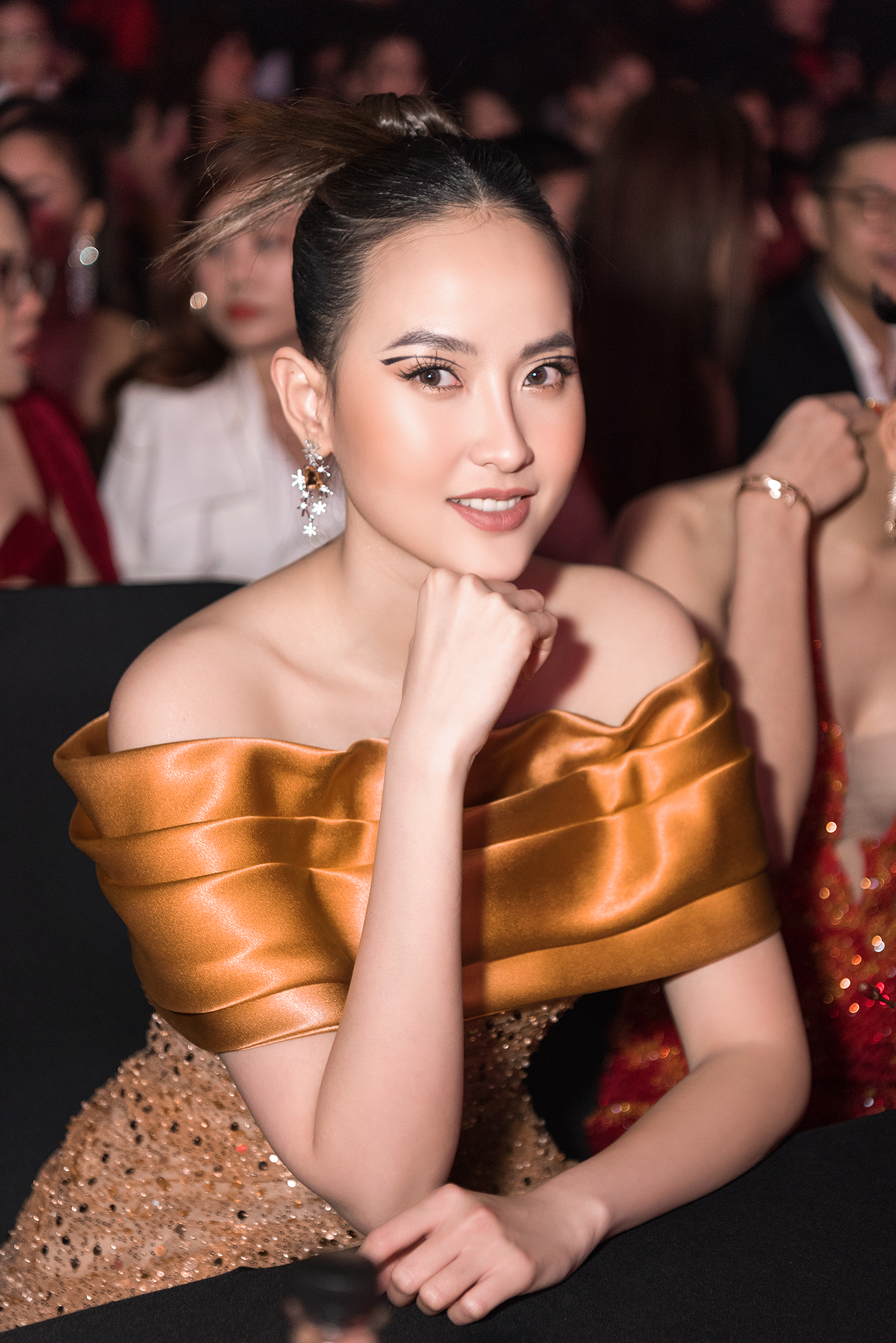 Hoa hậu Việt ở ẩn bất thường, vướng nghi vấn sinh con và kết hôn đại gia?- Ảnh 4.