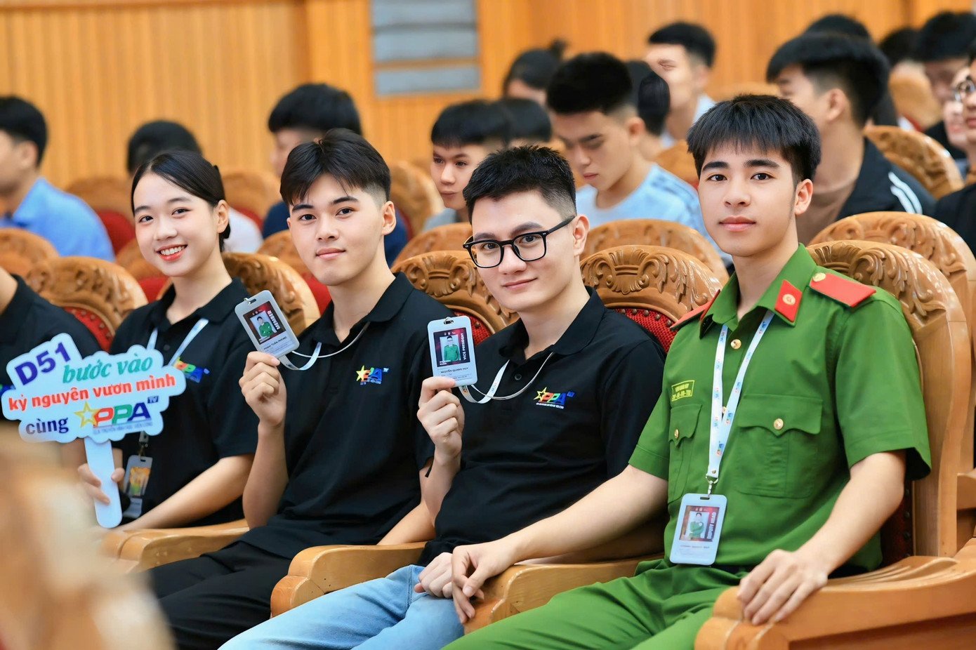 Câu lạc bộ ghi ta, truyền hình sẵn sàng chào đón các 'tân binh' khoá D51.