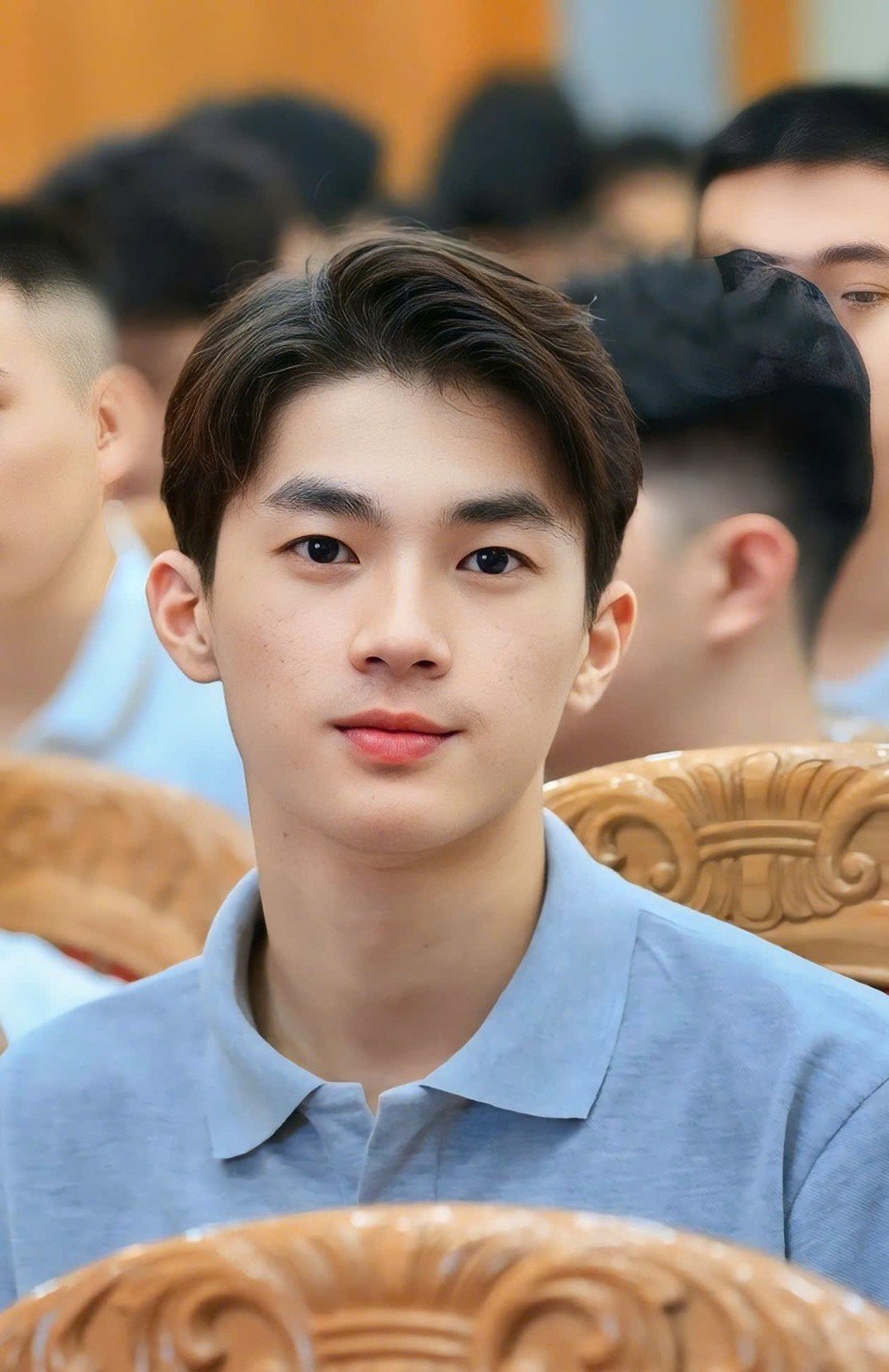 Dàn 'trai xinh, gái đẹp' Học viện Cảnh sát nhân dân 'gây sốt' ngay ngày đầu nhập học - 10