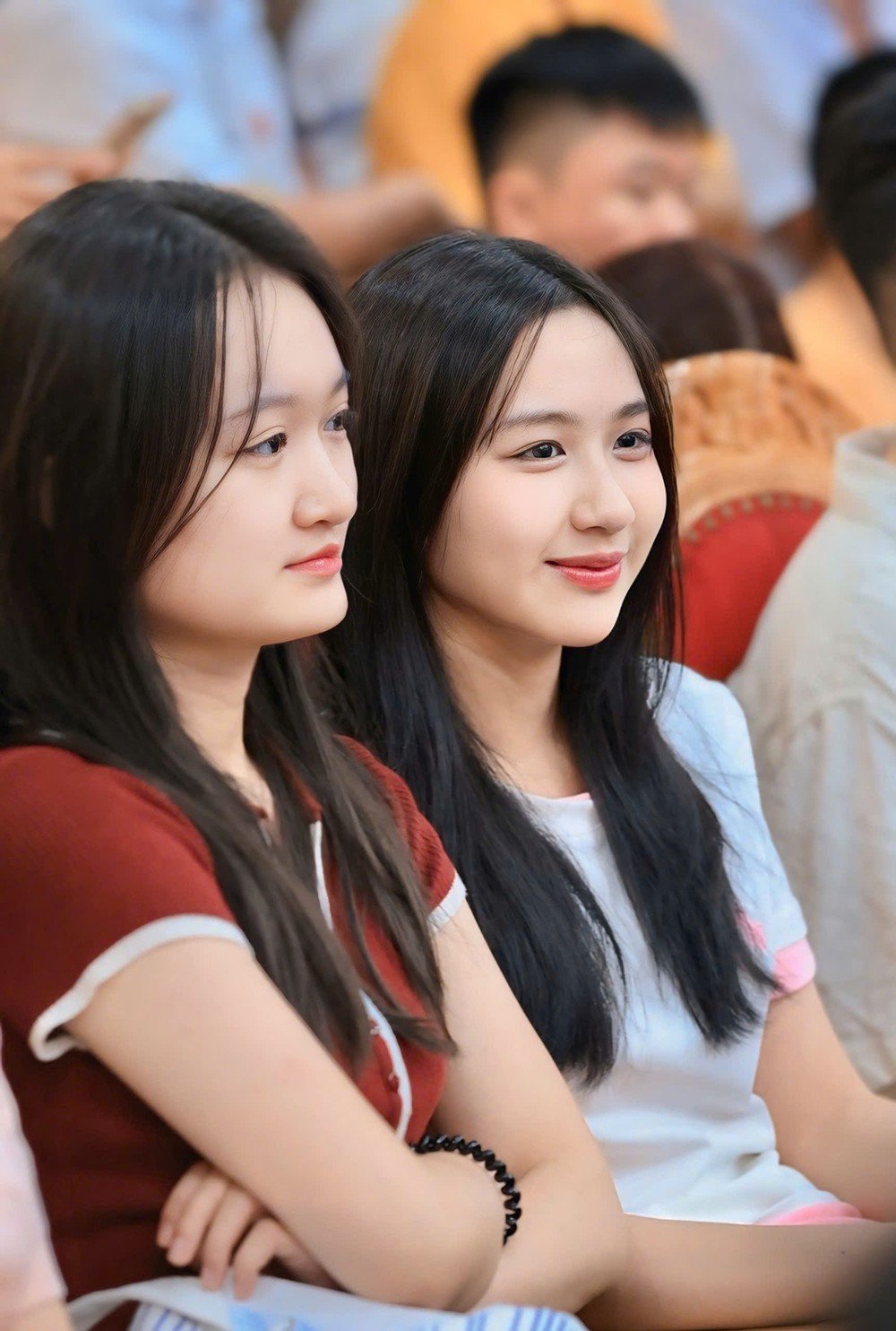 Dàn 'trai xinh, gái đẹp' Học viện Cảnh sát nhân dân 'gây sốt' ngay ngày đầu nhập học - 12