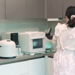 HyunA ngất xỉu tại nhà riêng, nghi xuất huyết não hyuna2 17631092481001859074142 0 0 302 577 crop 17631092739211920469621gifpng