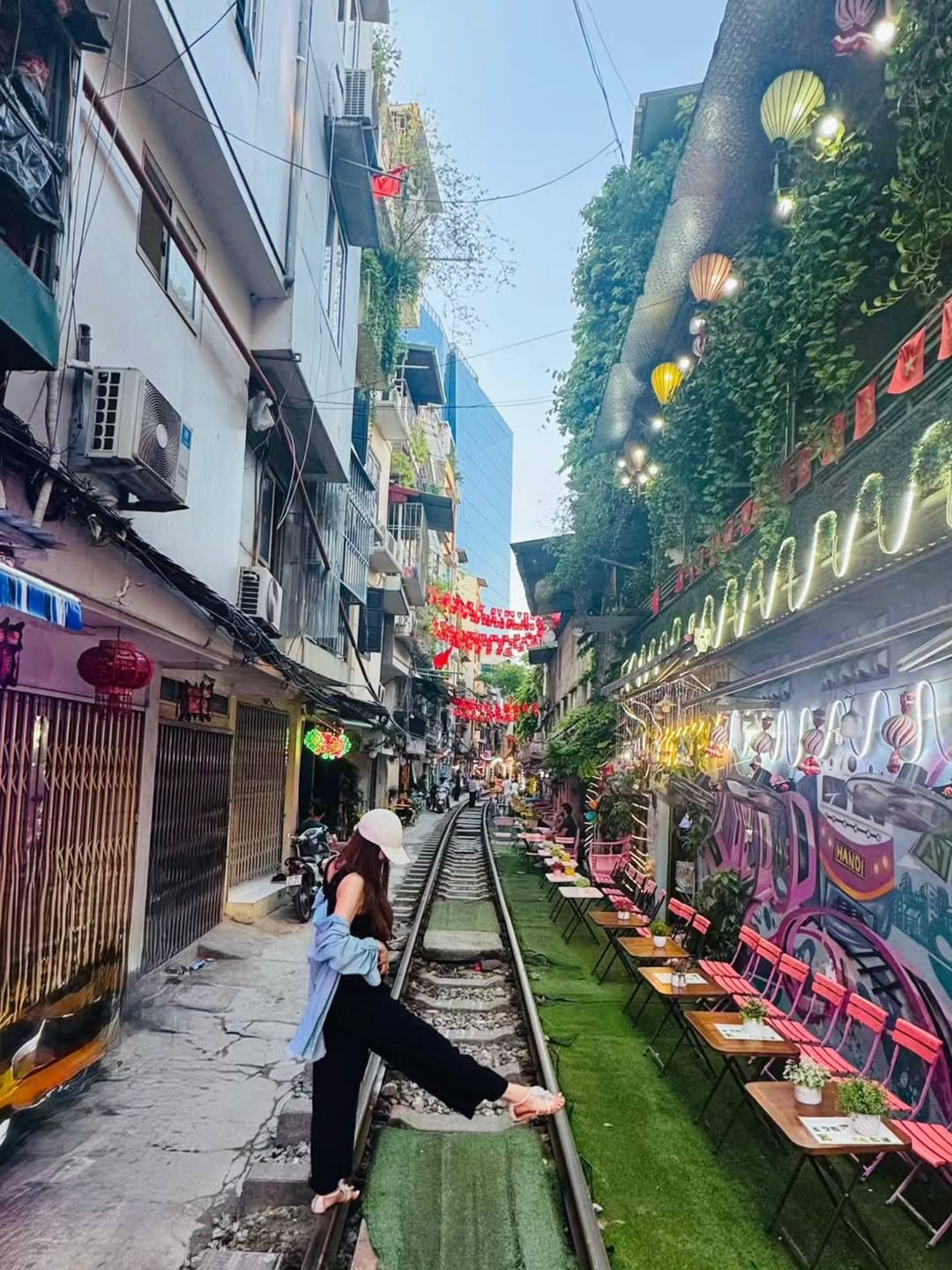 i-used-to-dream-about-visiting-vietnam-finally-made-it-wow-its-even-more-amazing-than-1-1760962089982-17609620902341074334868 "Bom sex" Hàn Quốc vừa ghé thăm Việt Nam i used to dream about visiting vietnam finally made it wow its even more amazing than 1 1760962089982 17609620902341074334868