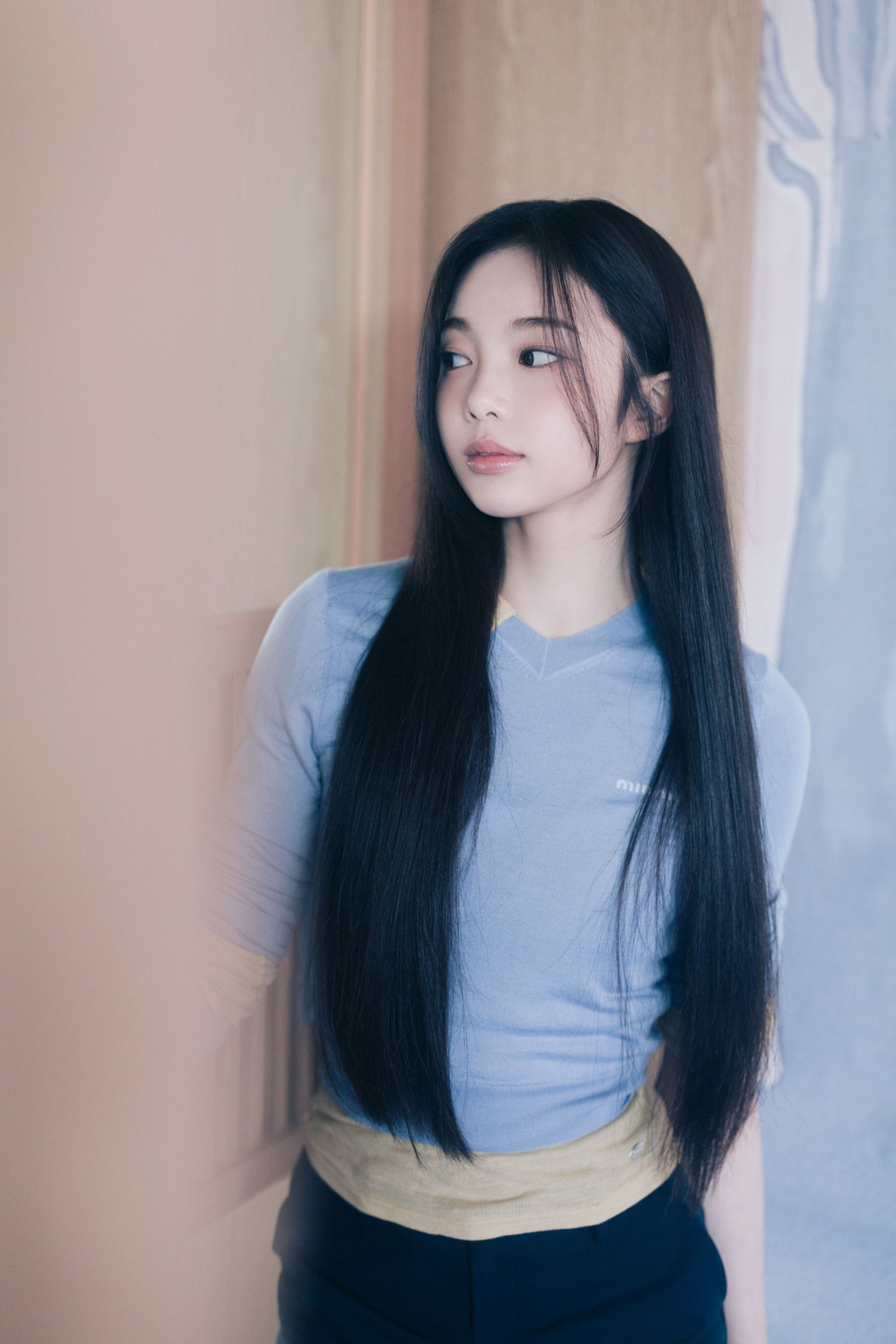 Nóng: Nữ ca sĩ 10X cực hot bị tố quấy rối loạt giáo viên, đánh người tới mức náo loạn cả trường- Ảnh 1. Nóng: Nữ ca sĩ 10X cực hot bị tố quấy rối loạt giáo viên, đánh người tới mức náo loạn cả trường- Ảnh 1.