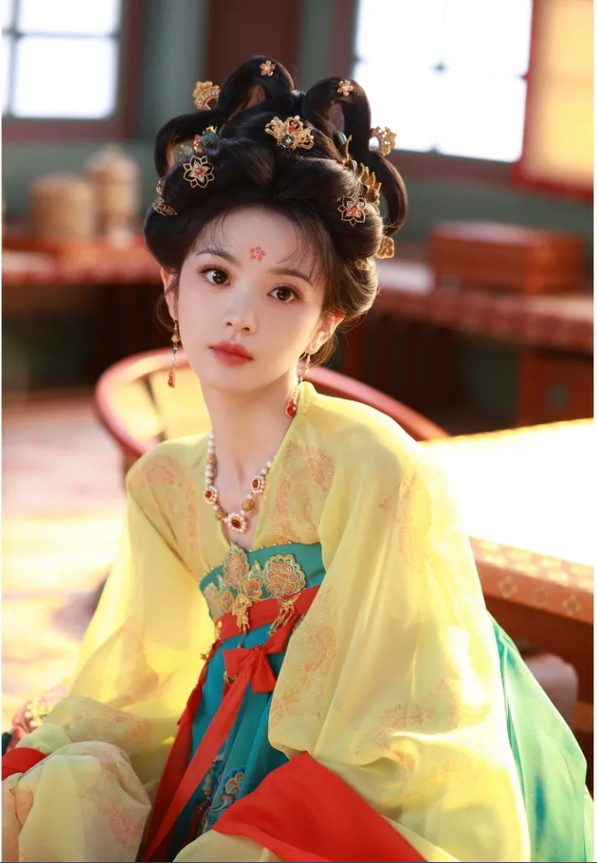 10 mỹ nhân thời Đường đẹp nhất Trung Quốc: Lưu Diệc Phi xếp sau Dương Tử, hạng 1 đúng chuẩn quốc sắc thiên hương- Ảnh 9.